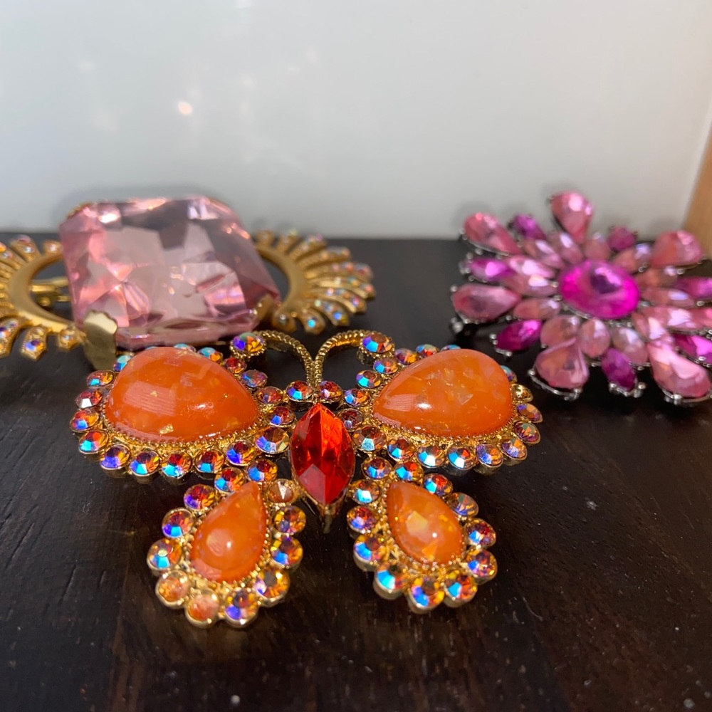 Set of Costume Jewelry Pins